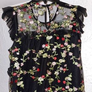 XS HEARTLOOM EMBROIDERED FLORAL SHIRT BLACK